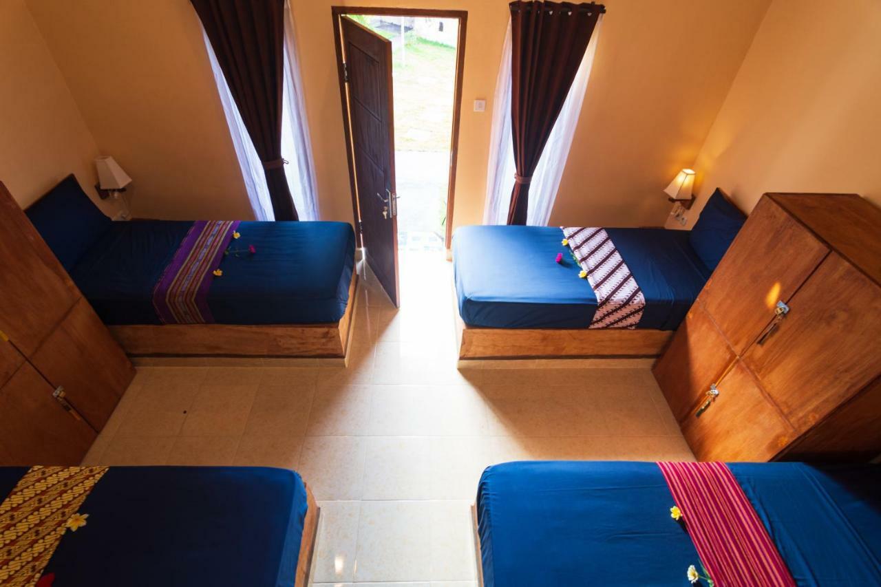 Surf Camp 79 Hotel Kuta  Bagian luar foto